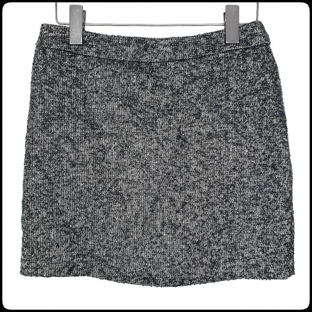 GAP Womens Silver Metallic, Black, & White Tweed Zip Up Lined Mini Skirt Size: 2